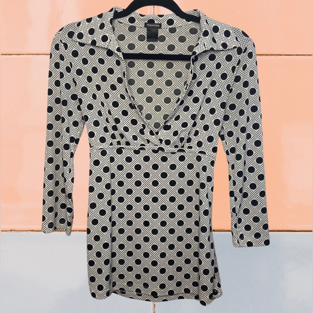 Maurices Black and White Polka Dot V-Neck Collar Blouse w/ Tie and 3/4 Sleeves